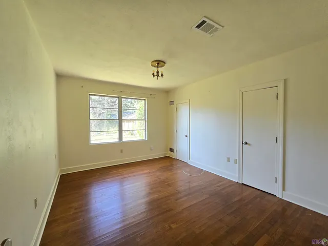 $2,000 | 1924 Glenmore Avenue, Baton Rouge, LA 70808