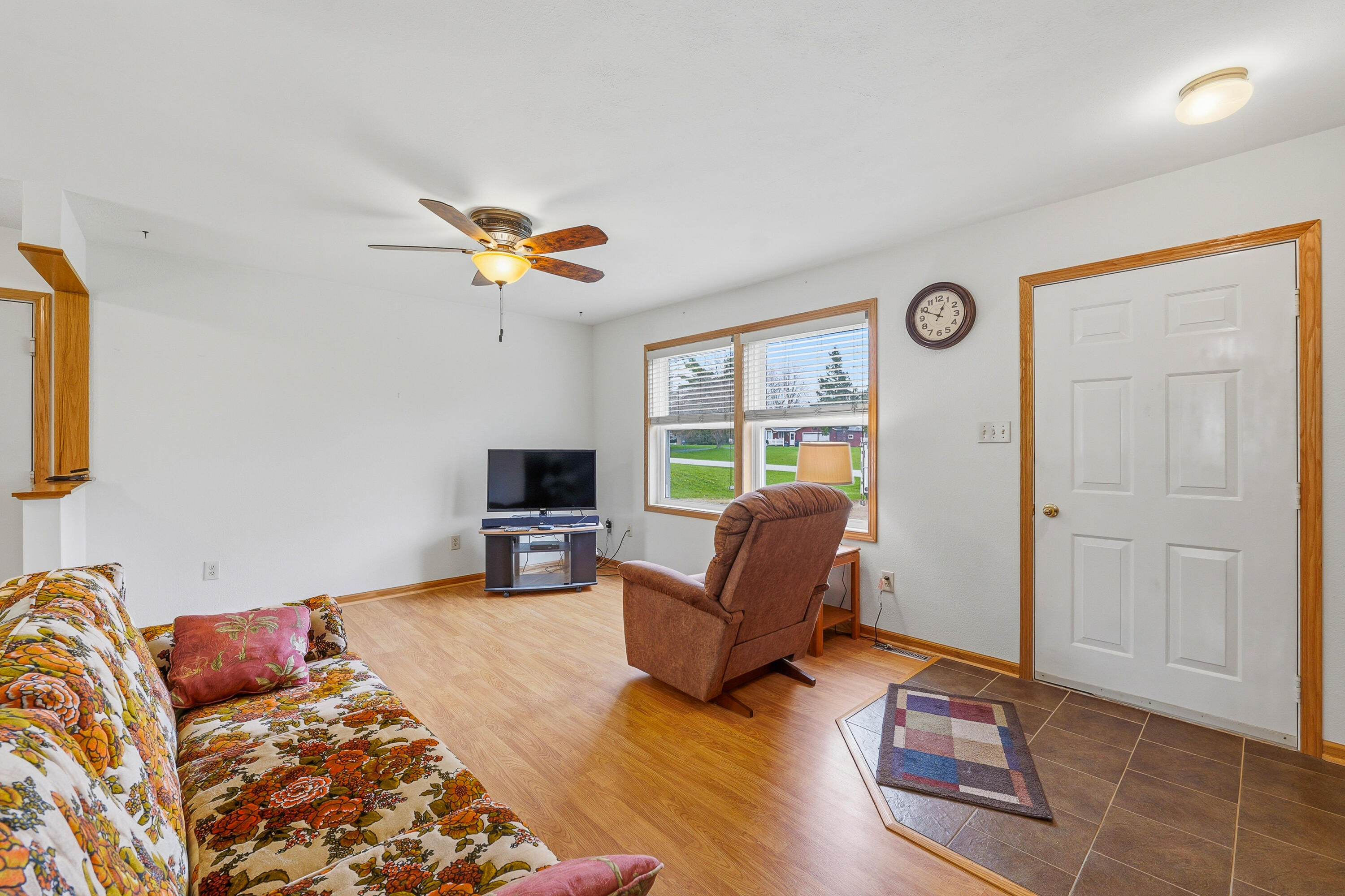 N4493 Hickory Road Hustisford, WI 53034 - Photo 3 of 31 P1660500