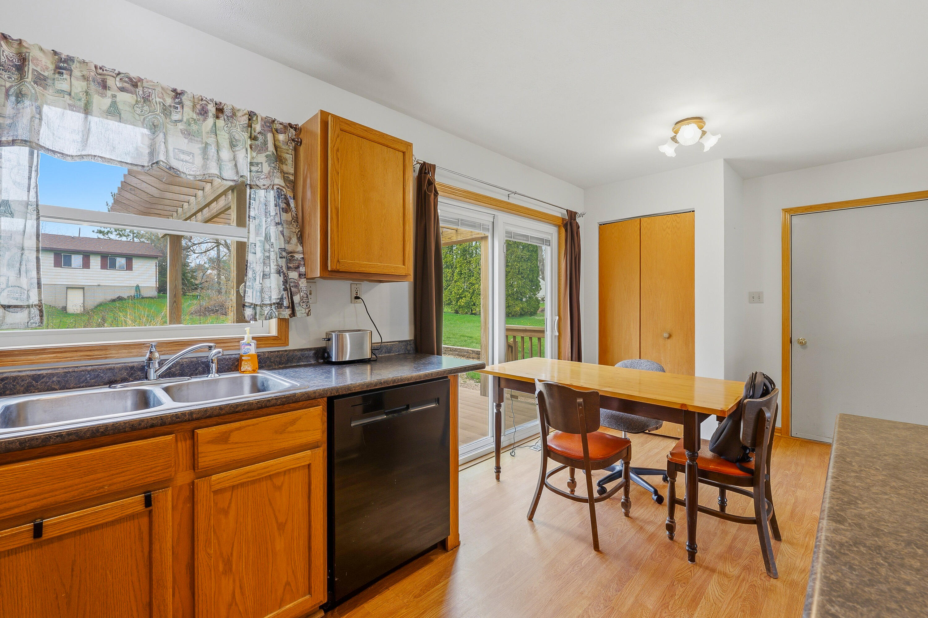 N4493 Hickory Road Hustisford, WI 53034 - Photo 6 of 31 P1660524