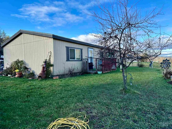 $475,000 | 2685 Luke's Gulch Road, Stites, ID 83552