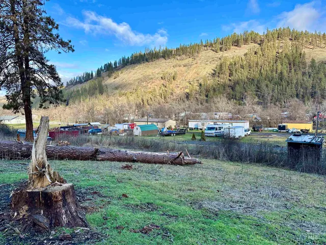 $475,000 | 2685 Luke's Gulch Road, Stites, ID 83552