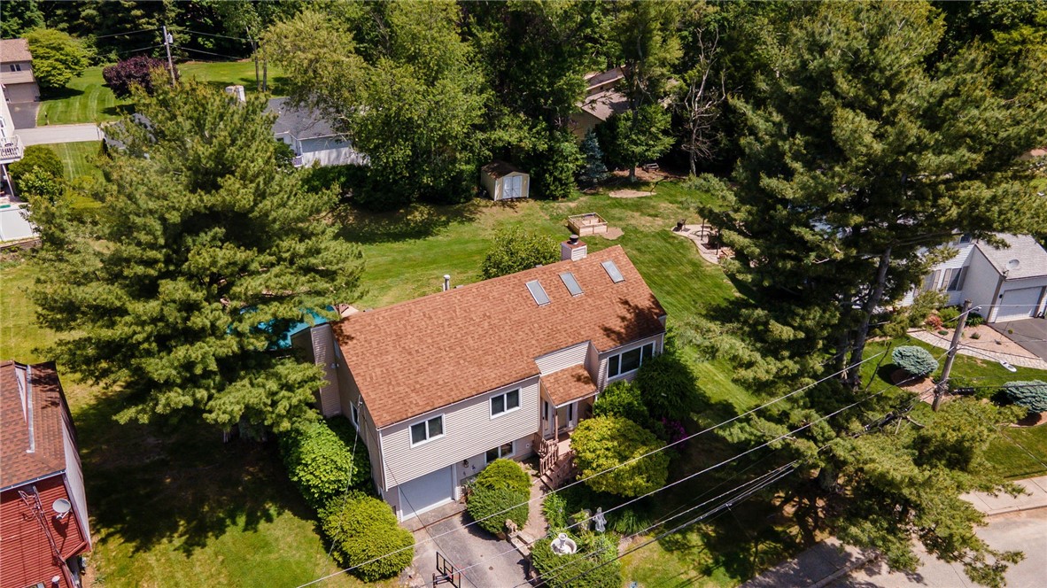 29 Valley View Drive Cranston, RI 02921 - Photo 31 of 32