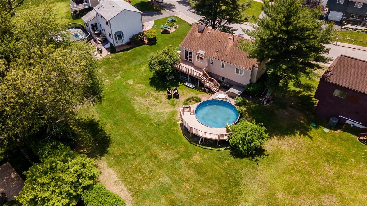 29 Valley View Drive Cranston, RI 02921 - Photo 6 of 32