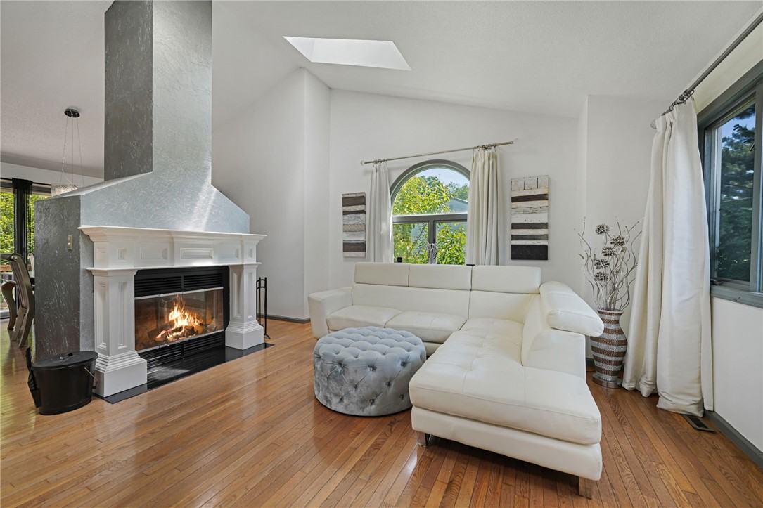 29 Valley View Drive Cranston, RI 02921 - Photo 10 of 32