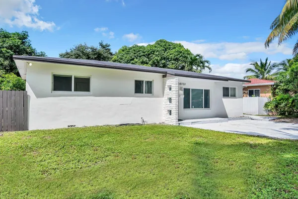 $650,000 | 16010 Northeast 5th Avenue, Miami, FL 33162