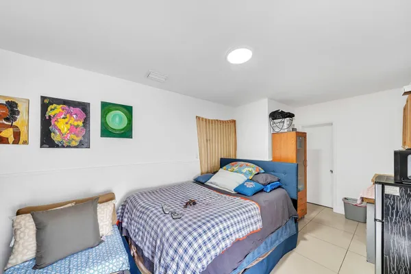 $650,000 | 16010 Northeast 5th Avenue, Miami, FL 33162