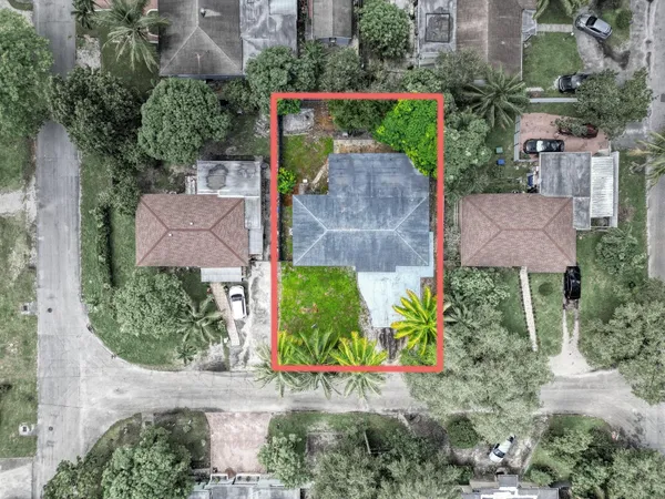 $650,000 | 16010 Northeast 5th Avenue, Miami, FL 33162