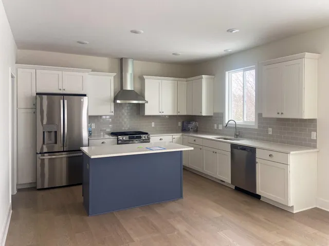 $577,610 | 10786 Melanie Drive, Allendale, MI 49401