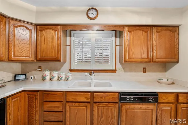 $249,900 | 805 Carl Street, Collinsville, IL 62234