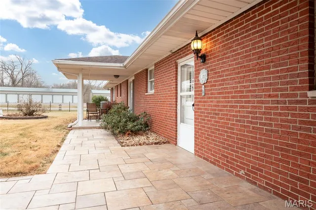 $249,900 | 805 Carl Street, Collinsville, IL 62234