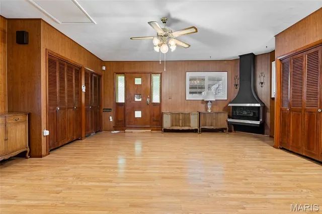 $249,900 | 805 Carl Street, Collinsville, IL 62234