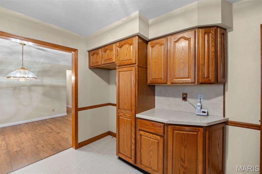 805 Carl Street Collinsville, IL 62234 - Photo 8 of 35