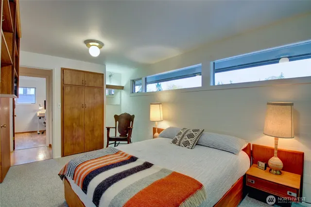 $679,000 | 1015 South 9th Street, Mount Vernon, WA 98274