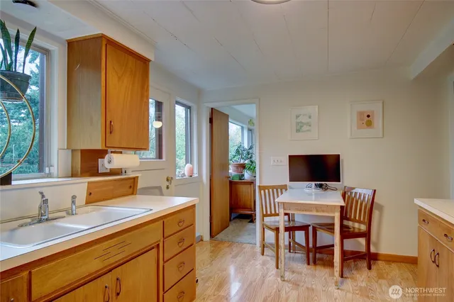 $679,000 | 1015 South 9th Street, Mount Vernon, WA 98274