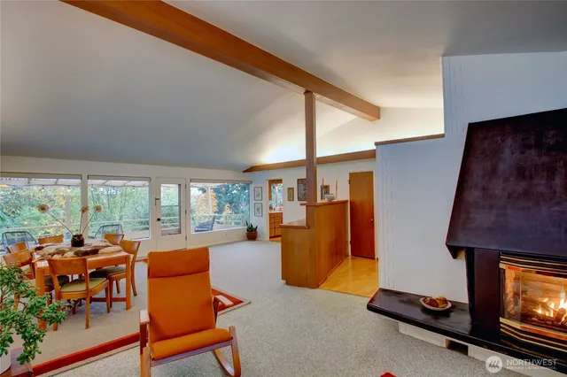 $679,000 | 1015 South 9th Street, Mount Vernon, WA 98274