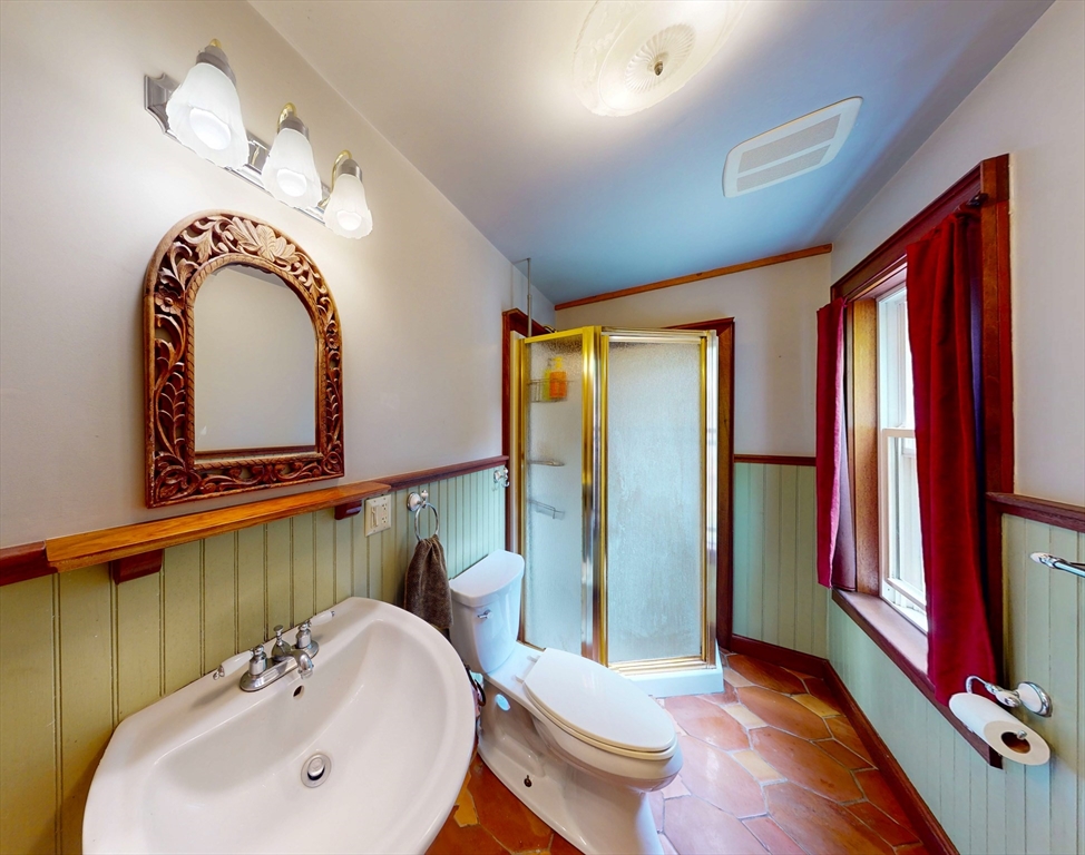 14 Main Street Shelburne, MA 01370 - Photo 7 of 35
