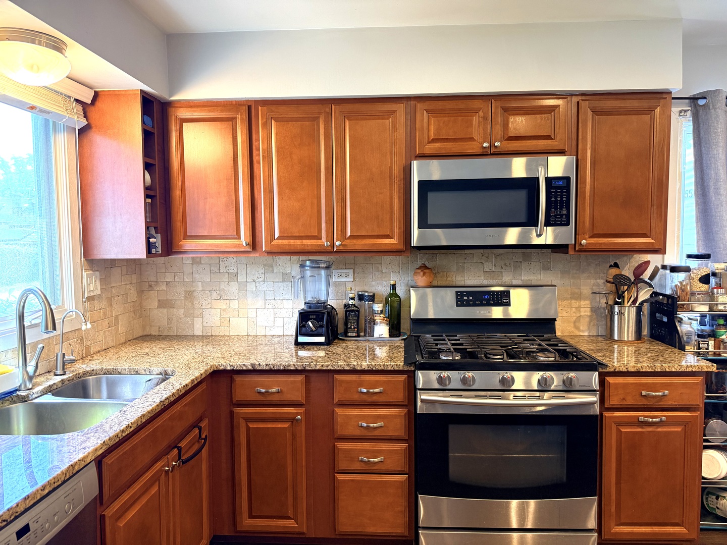 550 South Walnut Street Mundelein, IL 60060 - Photo 7 of 22
