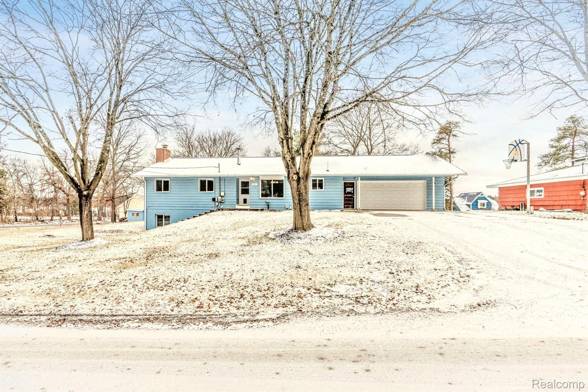9211 Thumm Road Pinckney, MI 48169 - Photo 6 of 80 Gallery Image 6