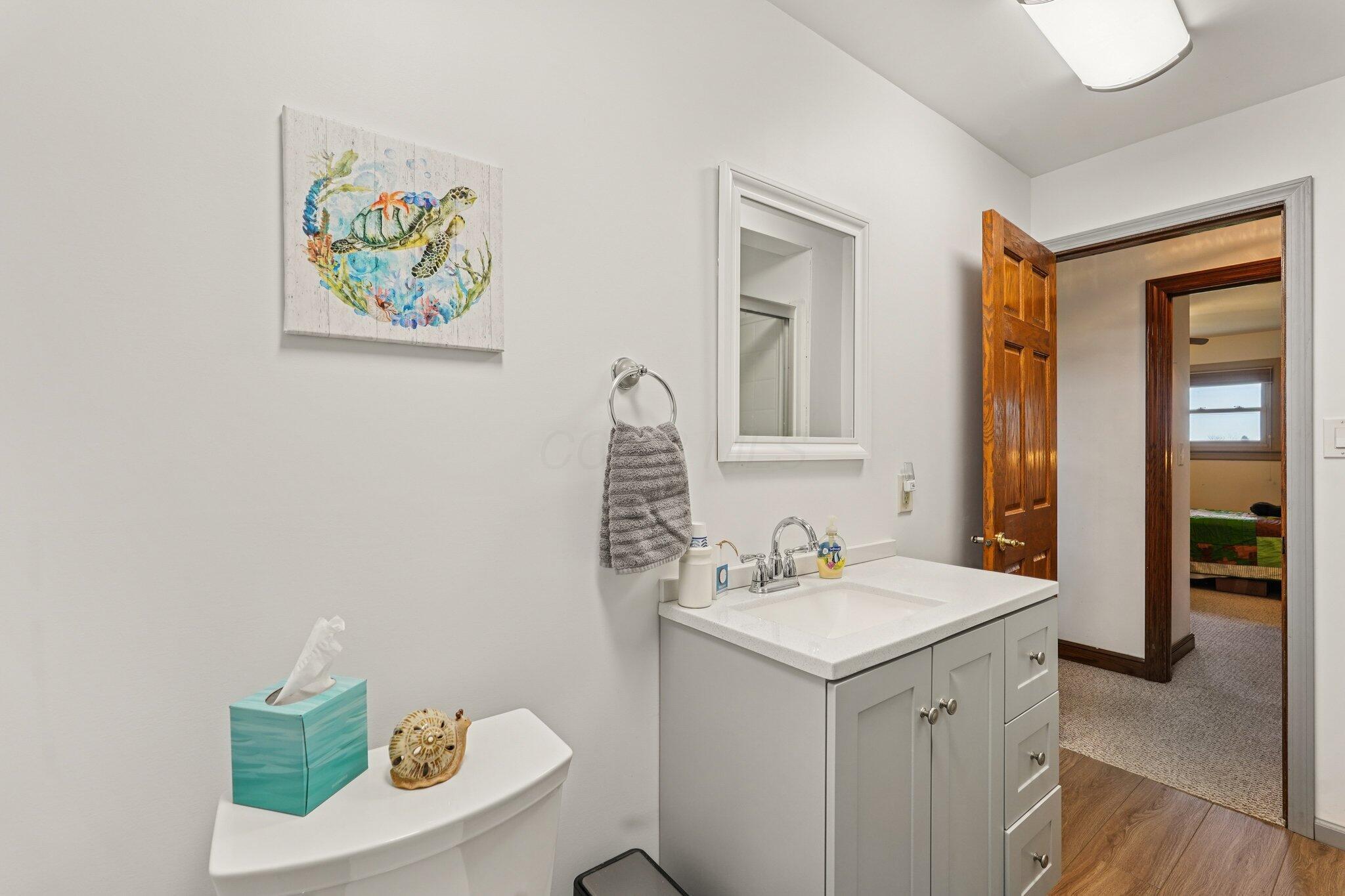 890 Murnan Road Galloway, OH 43119 - Photo 26 of 34 Full Bath