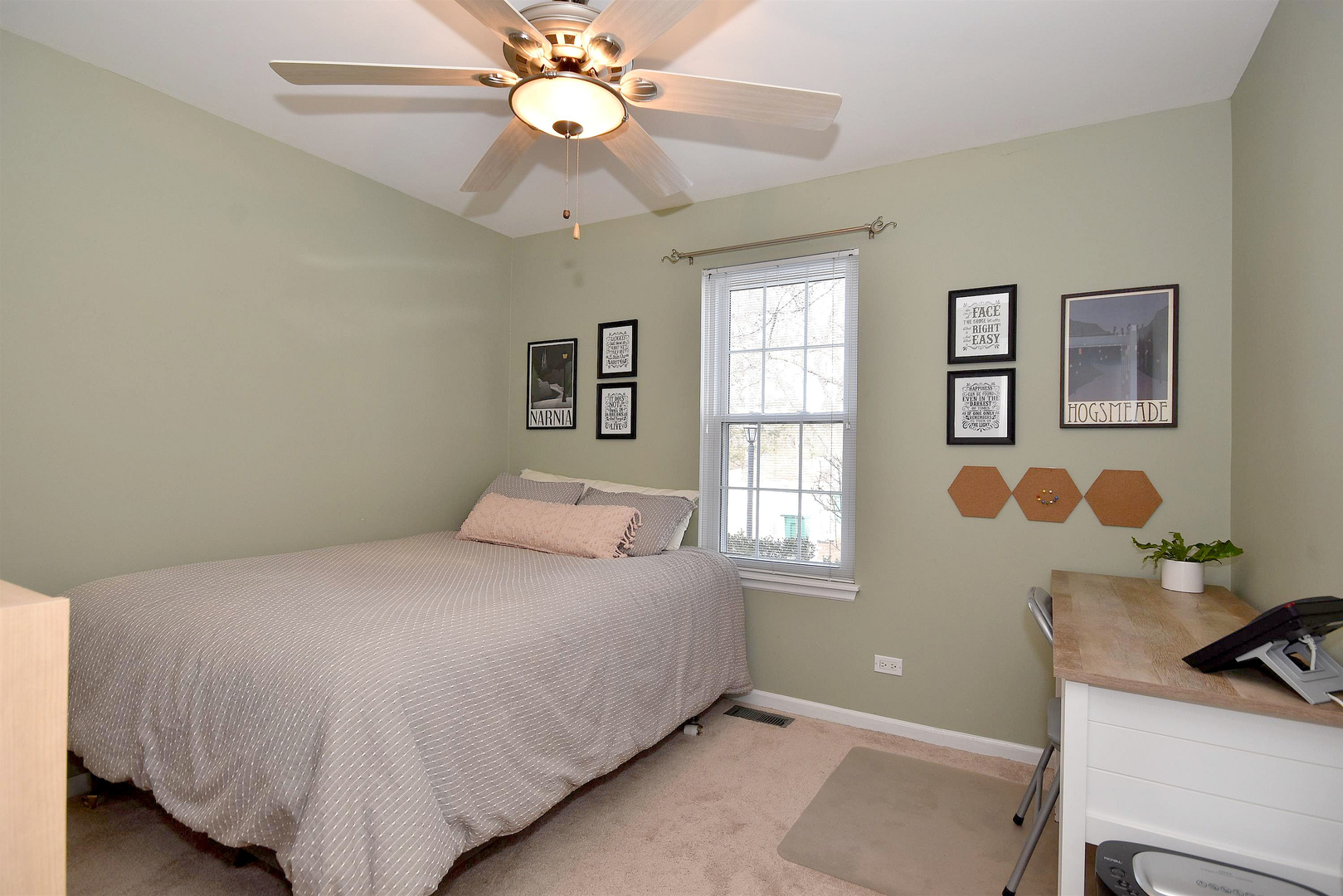 1622 Hadley Court, Unit C1 Wheeling, IL 60090 - Photo 15 of 32 a bedroom with a bed and a window