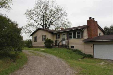 5613 Sutton Road Britton, MI 49229 - Photo 1 of 10 947988.JPG