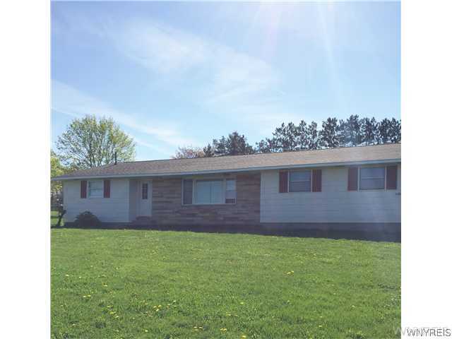 10868 Mileblock Road Brant, NY 14111 - Photo 1 of 1 Exterior Front