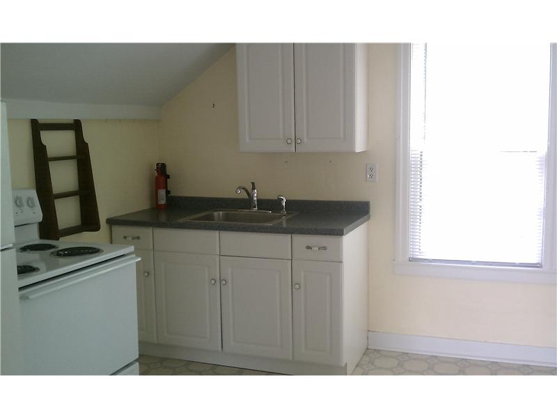 541 Switch Road Richmond, RI 02894 - Photo 10 of 18 Kitchen.
