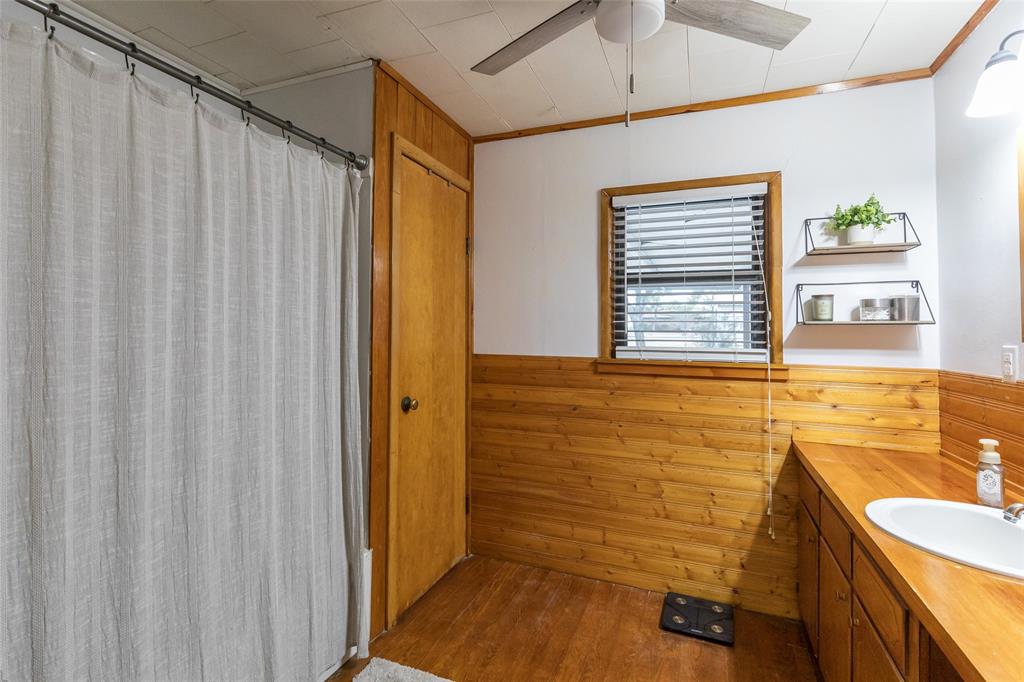 1024 South 4th Street Clyde, TX 79510 - Photo 18 of 40