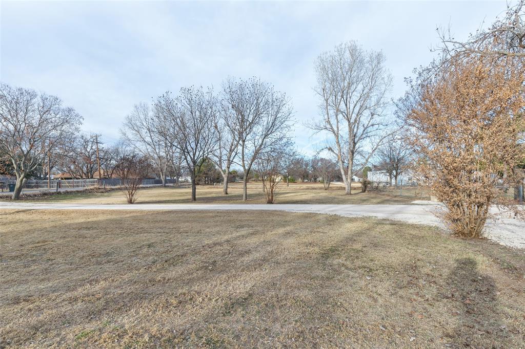 1024 South 4th Street Clyde, TX 79510 - Photo 33 of 40