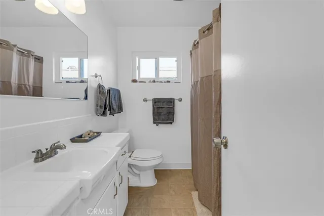 $3,640,000 | 6640 Darby Avenue, Reseda, CA 91335