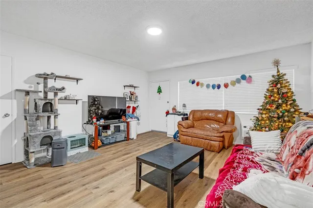 $3,640,000 | 6640 Darby Avenue, Reseda, CA 91335