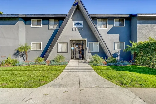 $3,640,000 | 6640 Darby Avenue, Reseda, CA 91335