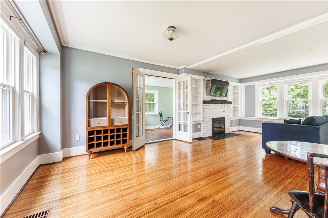 83 Wildmere Road Irondequoit, NY 14617 - Photo 6 of 48