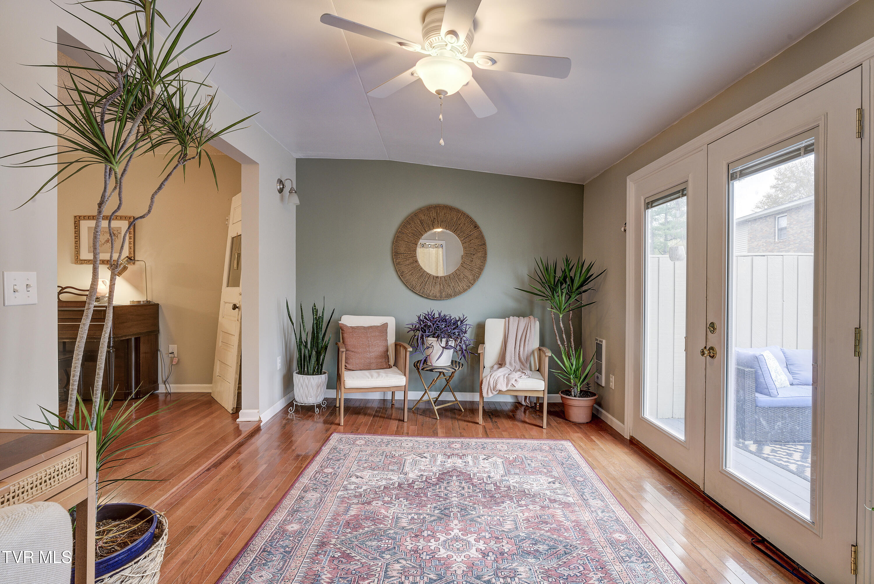 112 Scotland Road, Unit B5 Kingsport, TN 37660 - Photo 14 of 38 Scotland-17