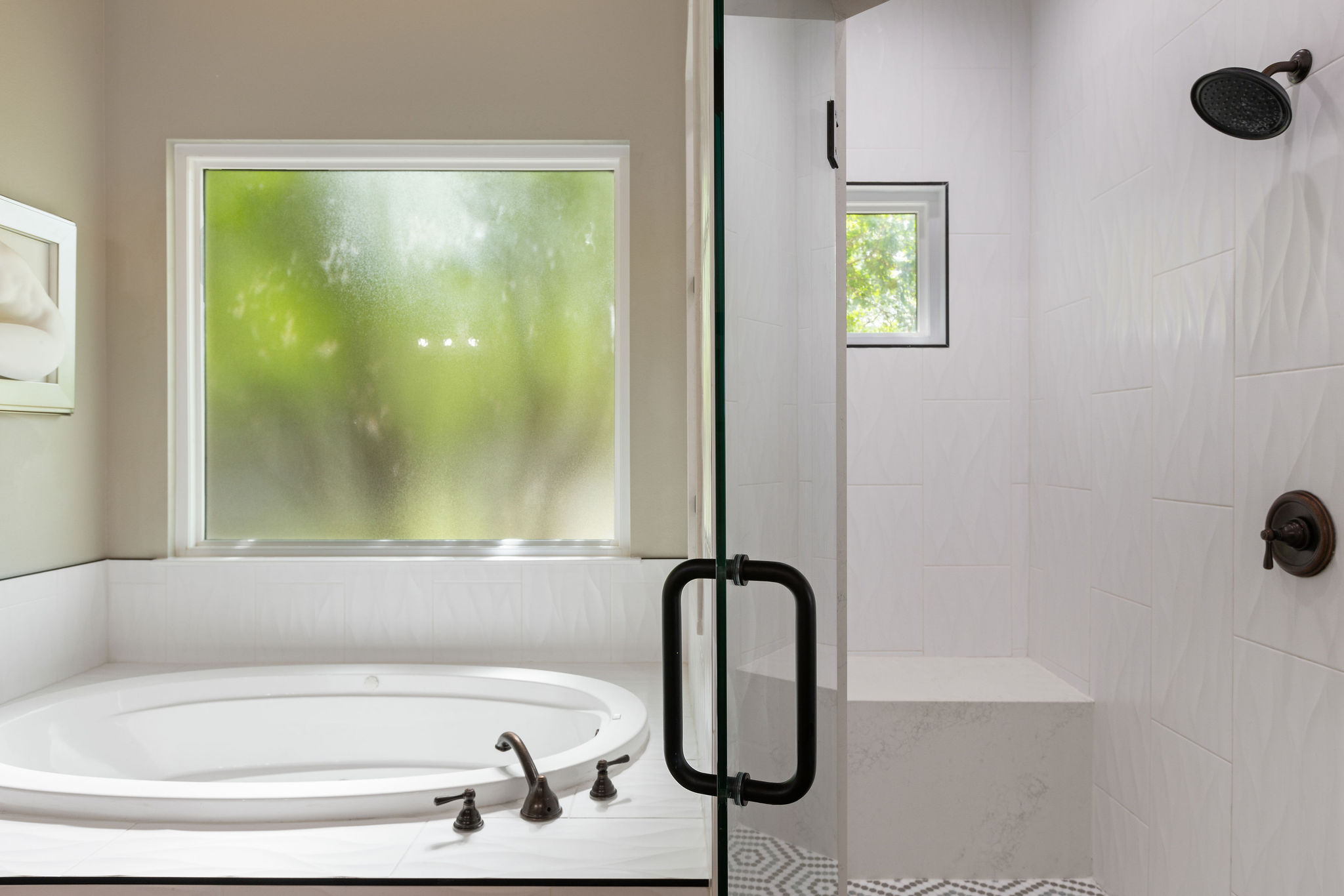 279 Rugged Earth Drive Austin, TX 78737 - Photo 26 of 40 Full bath with a stall shower and a garden tub