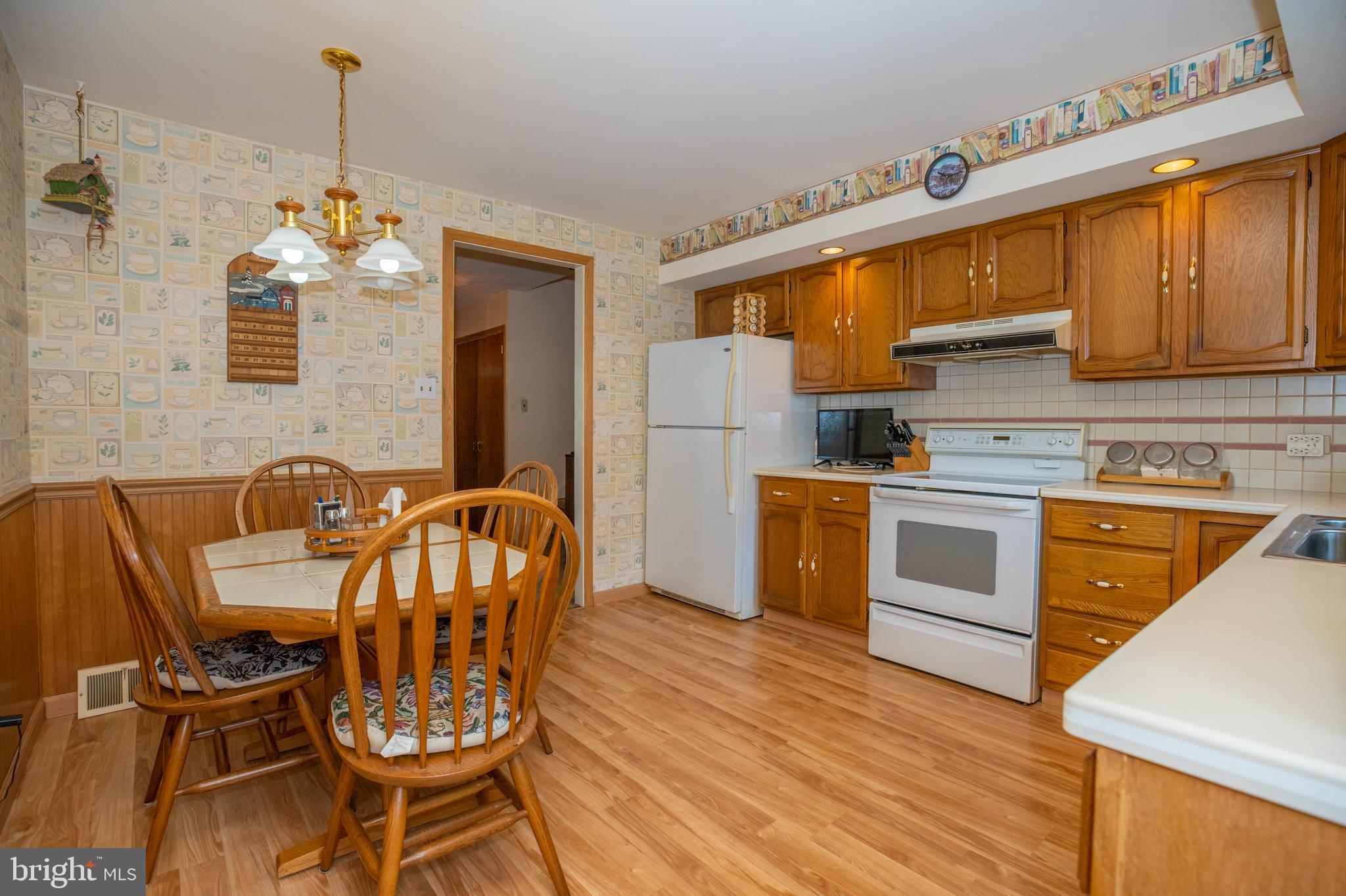 625 Pickering Road Southampton, PA 18966 - Photo 12 of 42 Gallery Image 12