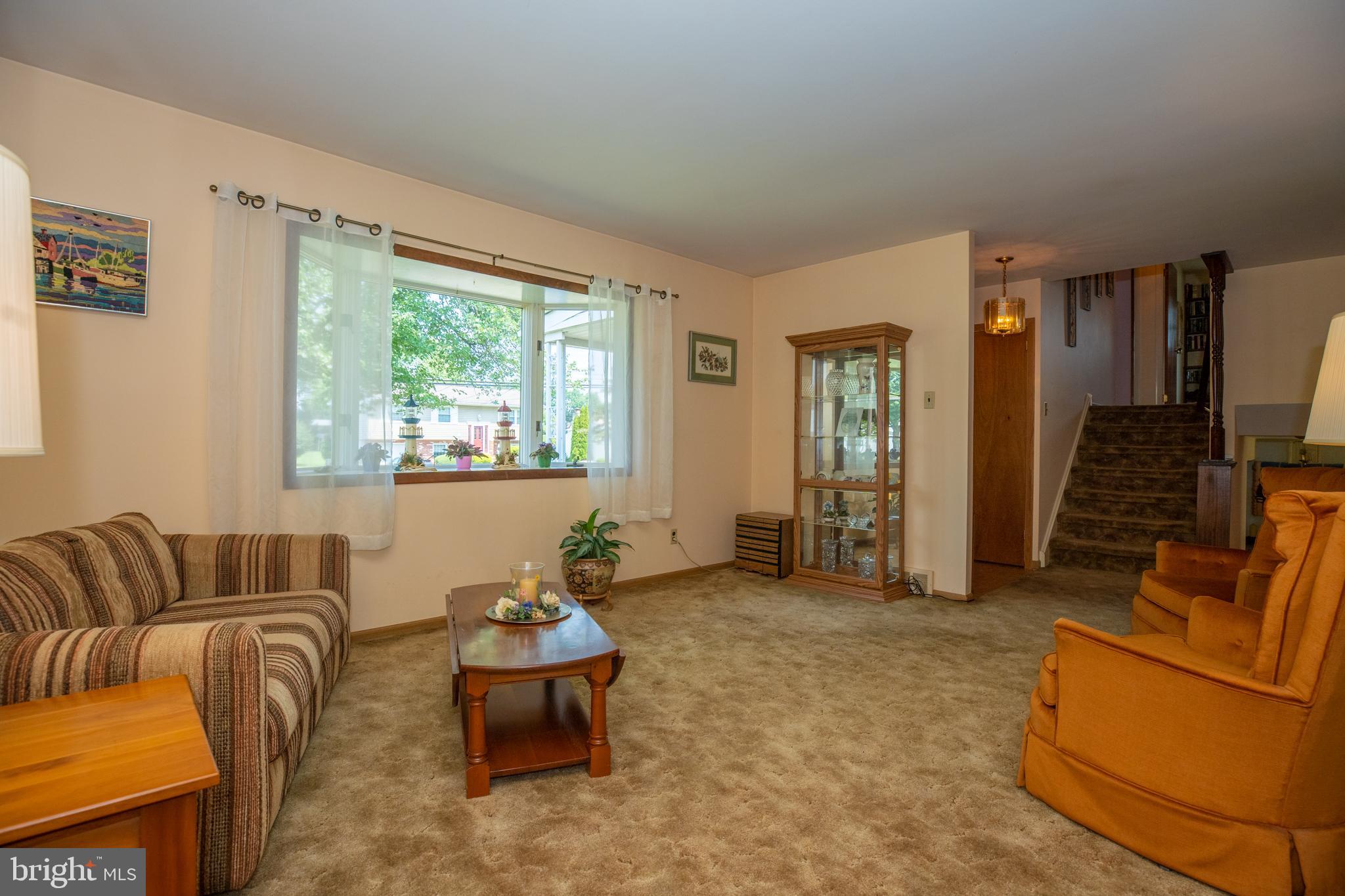625 Pickering Road Southampton, PA 18966 - Photo 9 of 42 Gallery Image 9