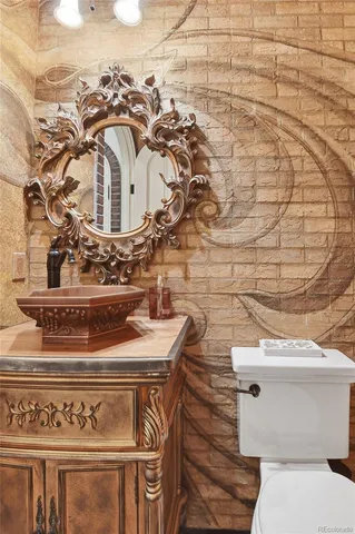 a close view of a stove