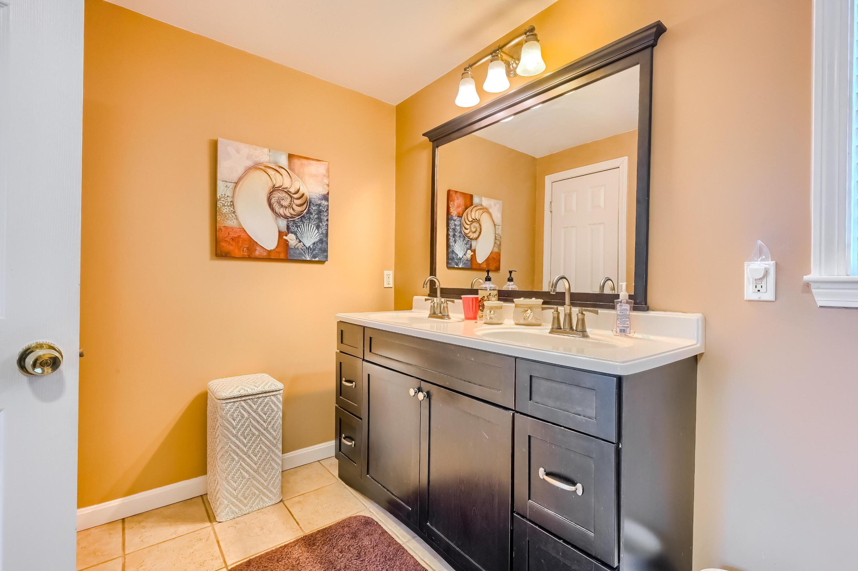 158 Captain Chase Road Dennis Port, MA 02639 - Photo 26 of 34 Bathroom