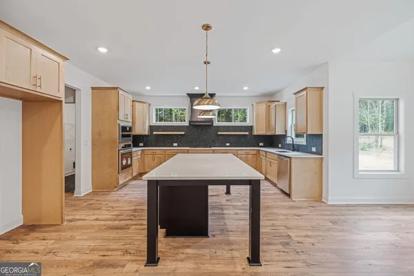 $604,914 | 126 Flint Farms Drive, Concord, GA 30206