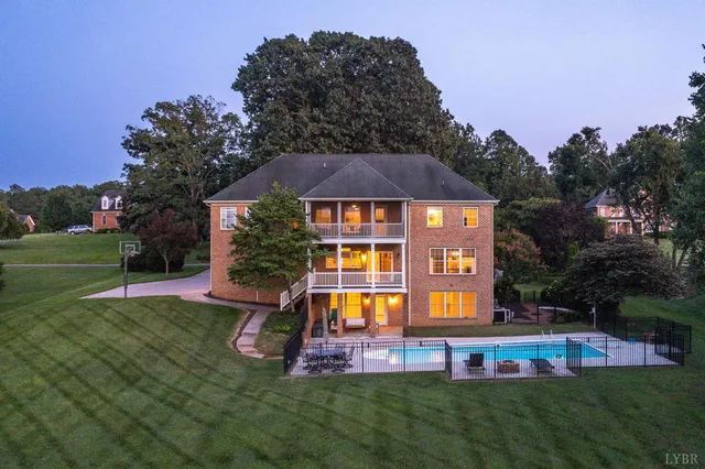 $649,900 | 1039 Ashburn Drive, Forest, VA 24551