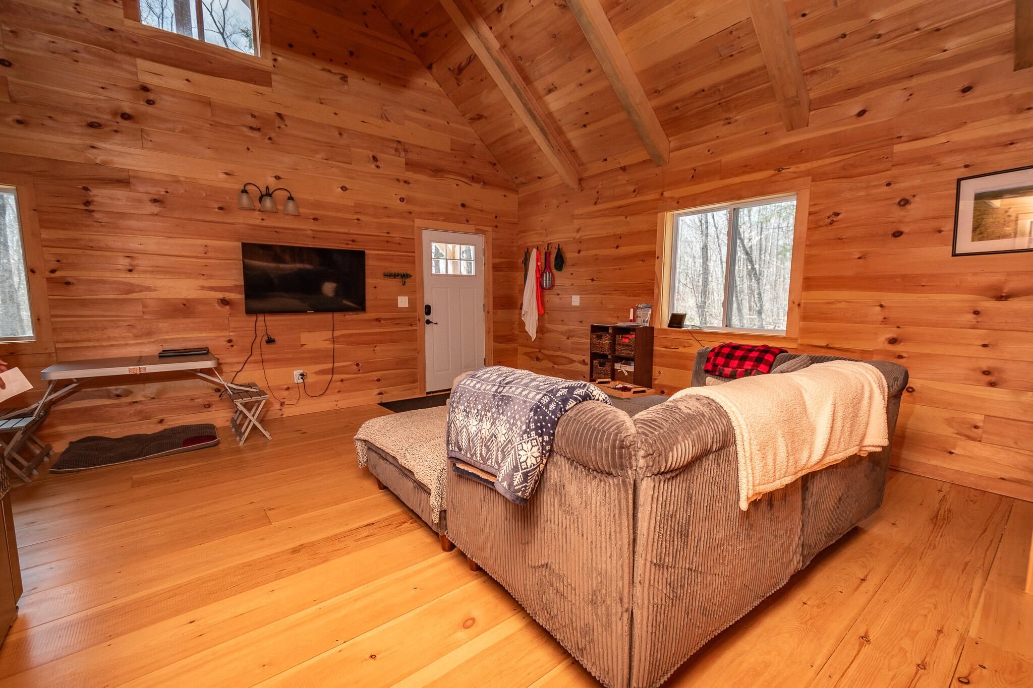175 Jaquith Pond Road Brownville, ME 04414 - Photo 12 of 34 Great room