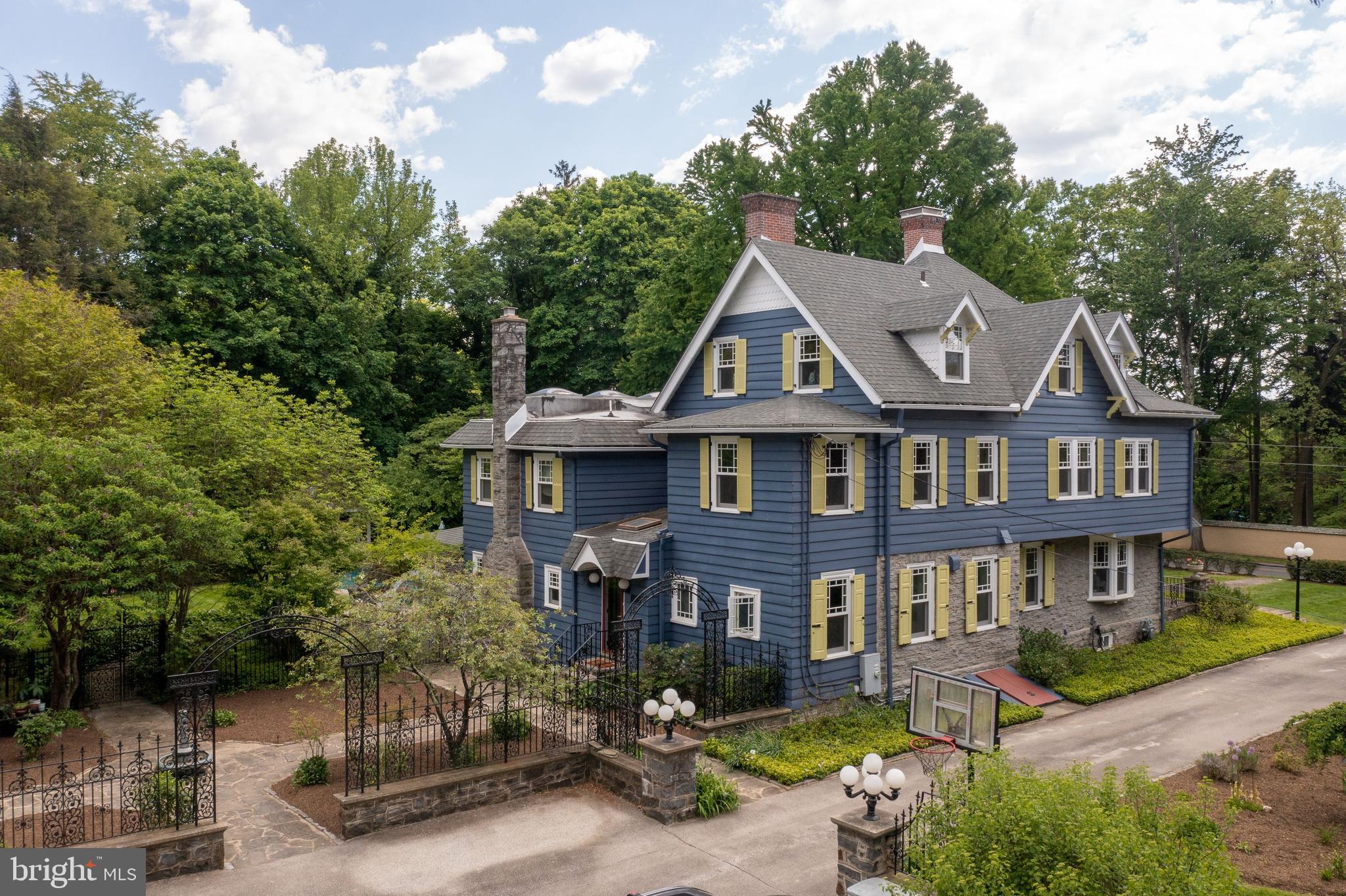 401 Blakely Road Haverford, PA 19041 - Photo 2 of 35 Gallery Image 2