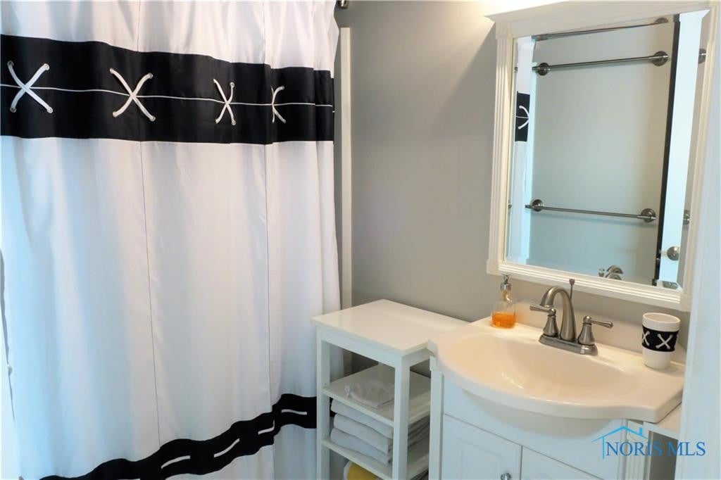 342 South River Road Waterville, OH 43566 - Photo 11 of 21 Gallery Image 11