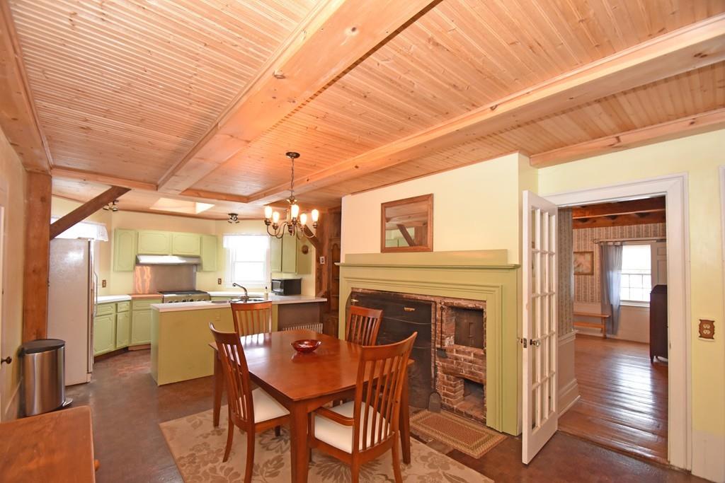 446 Main Street Townsend, MA 01474 - Photo 4 of 29 Gallery Image 4