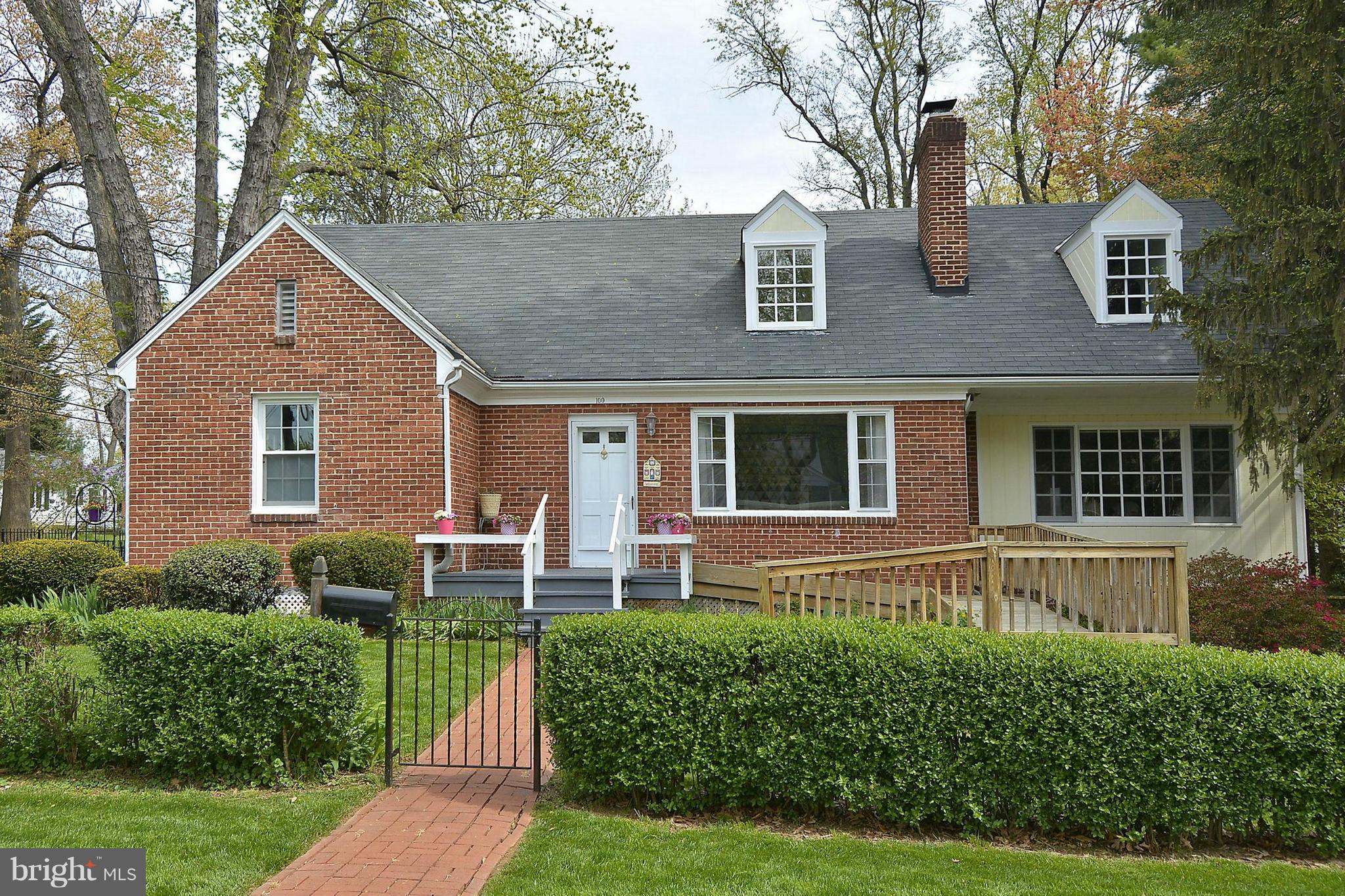 100 Hutton Street Gaithersburg, MD 20877 - Photo 30 of 30 Exterior (Front)
