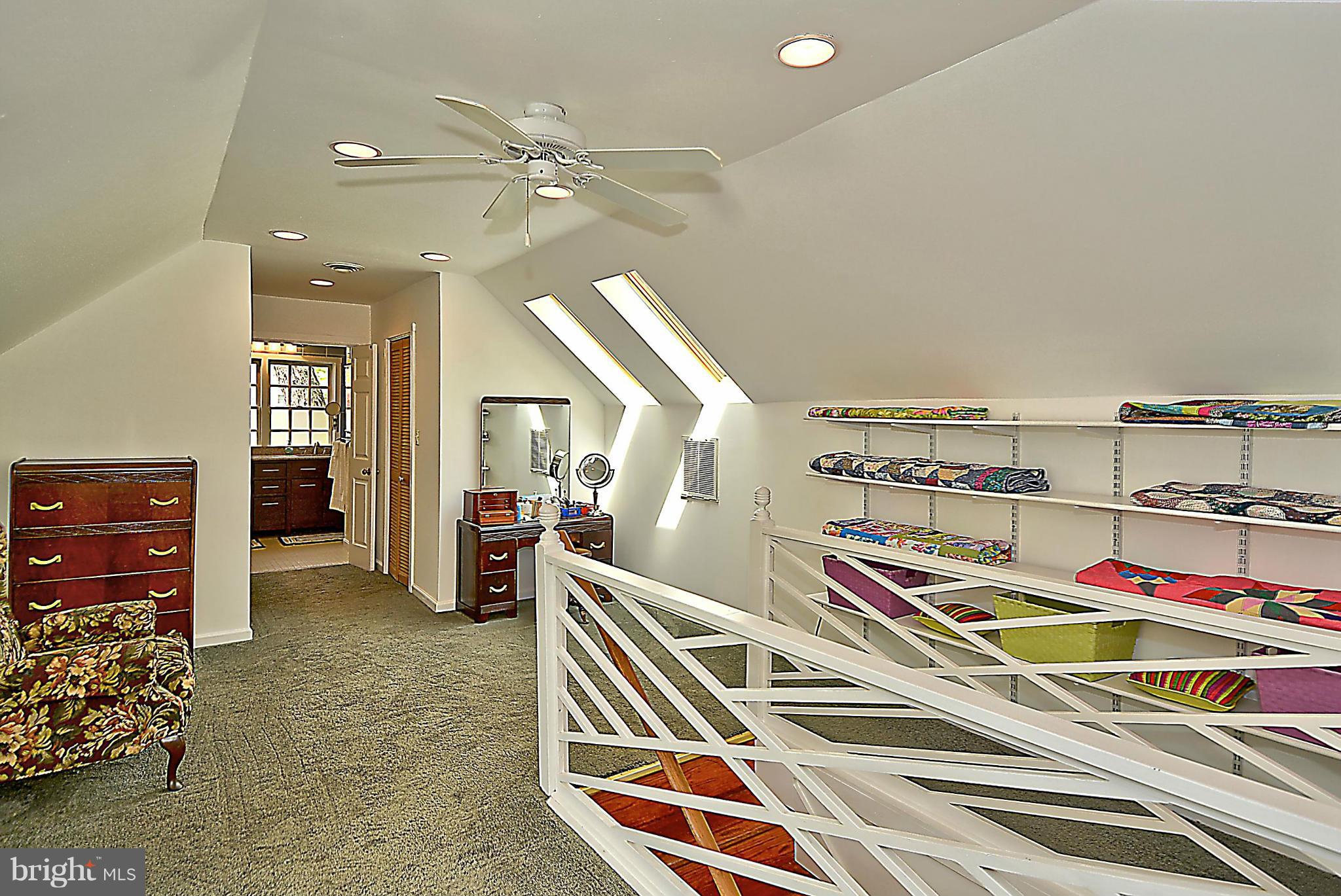 100 Hutton Street Gaithersburg, MD 20877 - Photo 4 of 30 Interior (General)