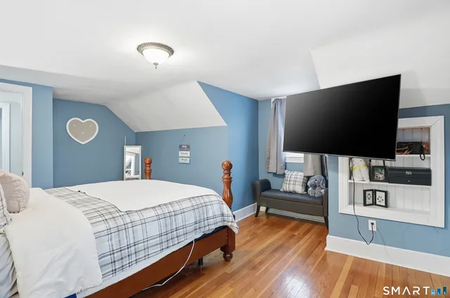 $399,000 | 668 Quinebaug Road, Quinebaug, CT 06262