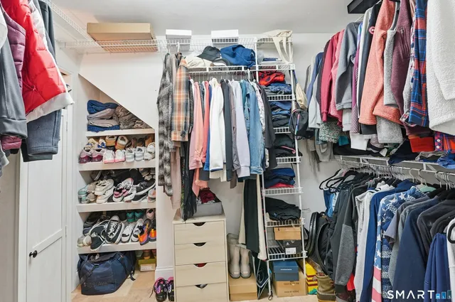 $399,000 | 668 Quinebaug Road, Quinebaug, CT 06262