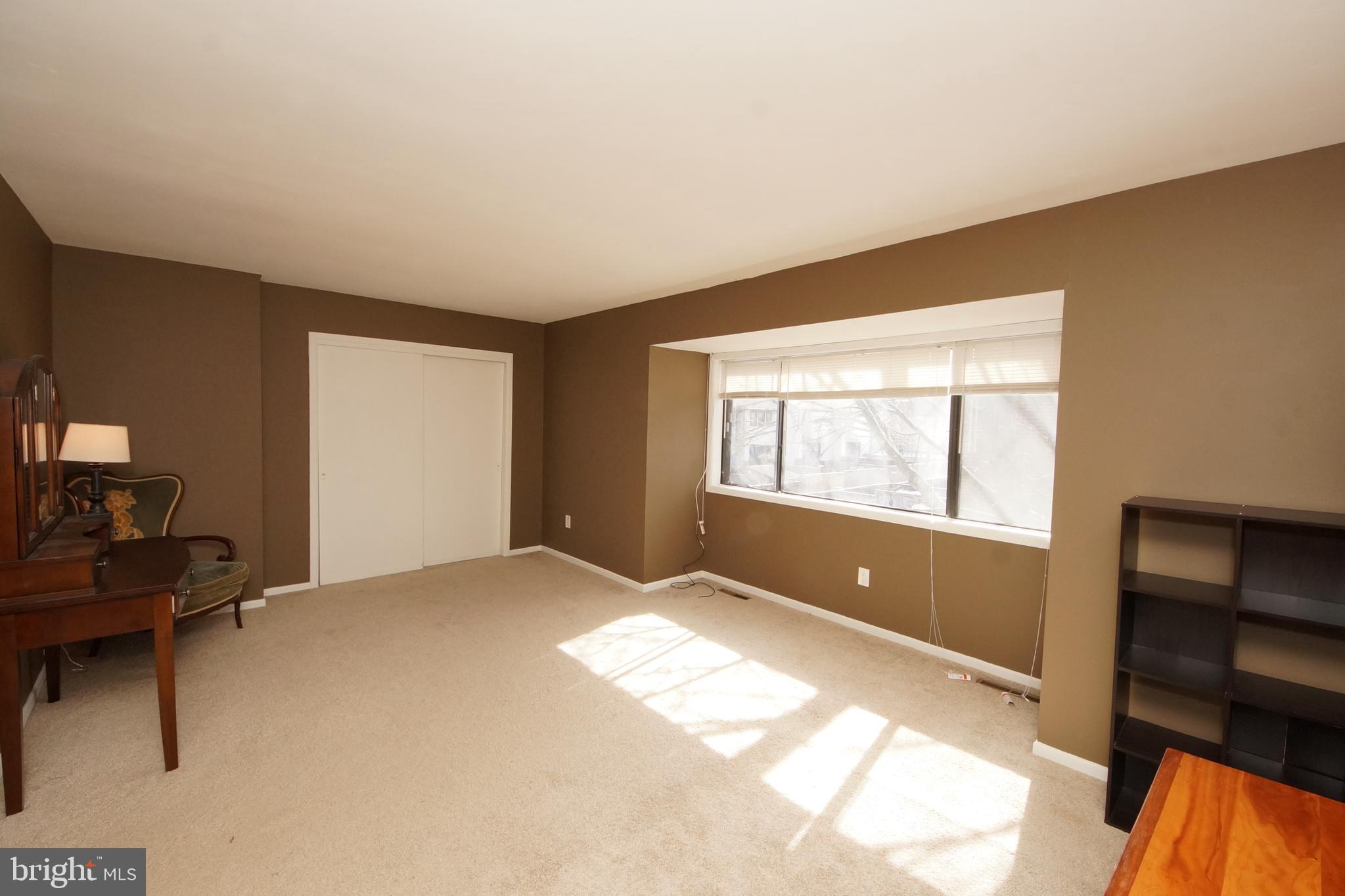 844 Jamestown Road East Windsor, NJ 08520 - Photo 27 of 49 Gallery Image 27